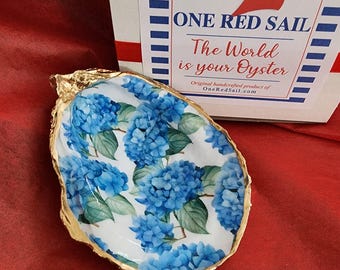Blue Hydrangea Bloom Oyster Shell, Coastal Decor Beach House, House Warming Gift, Spring Hydrangea Blooms, Bridal Party Gifts