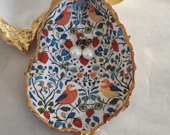 Strawberry Thief Design in Cape Cod Oyster Shell Dish or Ornament, William Morris inspired, Bridal, Bridesmaid gift, Hostess, Mother's Day