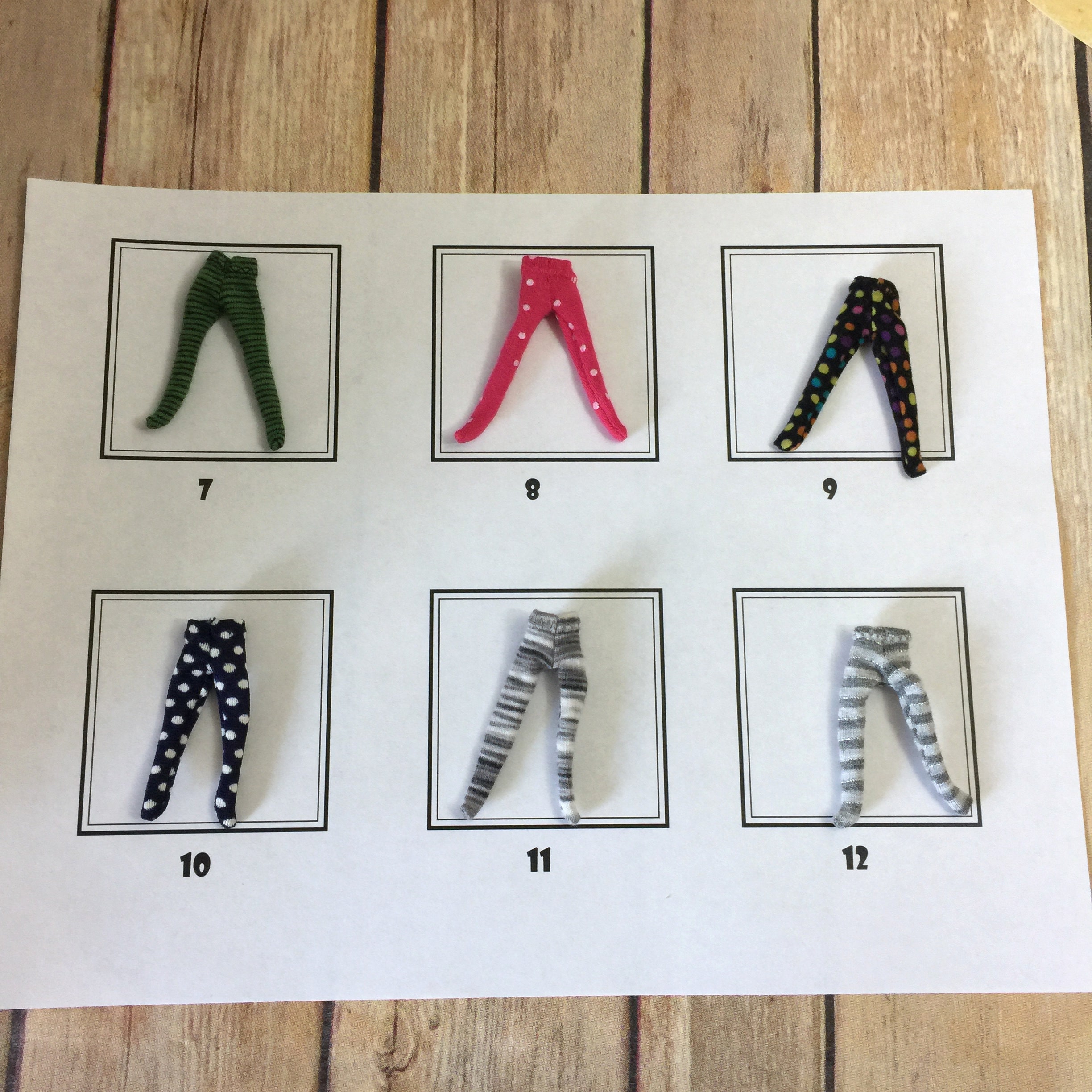 BESPORTBLE Set 4 Calzini Per Bambole Con Cuori Colorati – Calze Elastiche In Poliestere Per Abbigliamento Bambole, Accessori Mini Per Foto E Giochi Di Ruolo