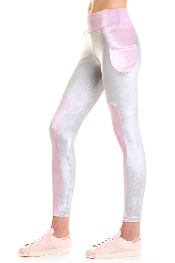 pink leggings with pockets