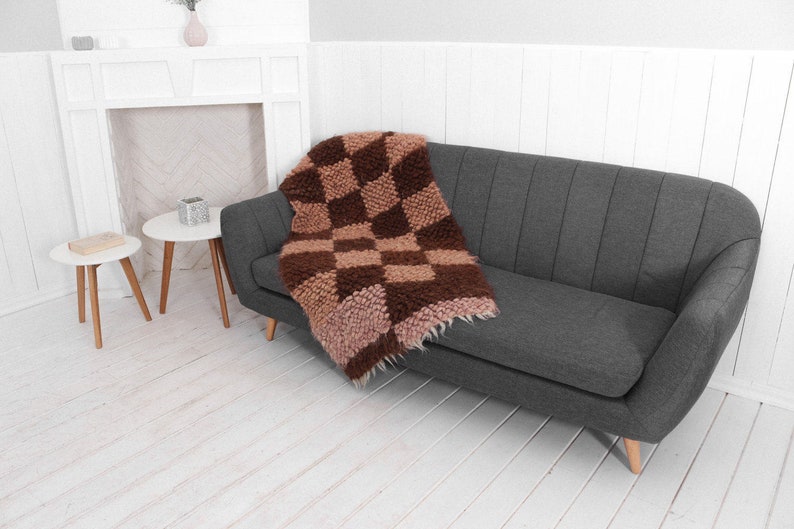 Small Sofa Throw Armchair Cover Soft Warm Couch and Chair Cover Living Room Decor Hand Woven Chair Cover Shag Throw Rug Home Decor