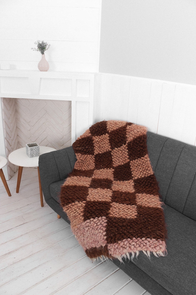 Small Sofa Throw Armchair Cover Soft Warm Couch and Chair Cover Living Room Decor Hand Woven Chair Cover Shag Throw Rug Home Decor