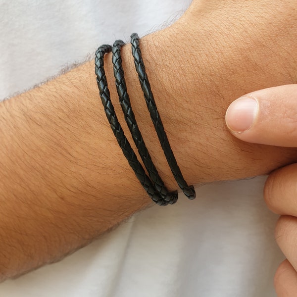 Herrenarmband aus geflochtenem Leder, dreifach gewickelt, dünn, mehrreihig, schwarz, magnetischer Edelstahlverschluss