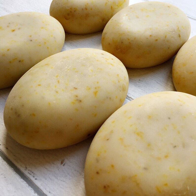 Honey I Love My Skin Goat Milk Soap - Natural Soap - Goat Milk Soap - Oatmeal Soap - Sensitive Skin Soap - Unscented Soap - Gentle Soap bild 1