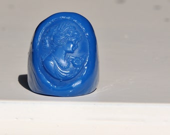 Blue Resin Cameo Bague taille 18 Italien