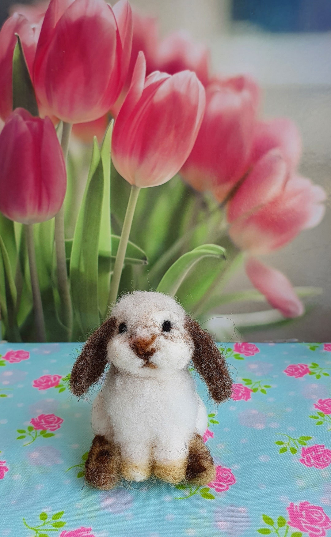 Needle Felted Bunny – OOAK Miniature Wool Rabbit Sculpture - Etsy