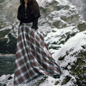 Lady's Custom Tartan Brigadoon Skirt (Choose your Size/Tartan)