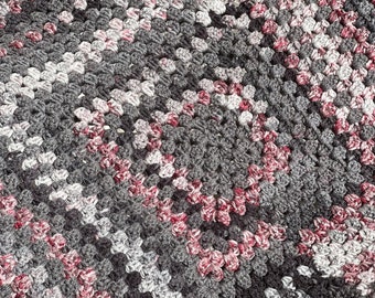 Shades of grey and shades of pink  crochet  granny square lap blanket , grey and pink crochet blanket. Granny square lap blanket