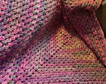 Shades of mauve pink grey mix crochet soft chunky lap blanket /throw, mauve crochet lap blanket