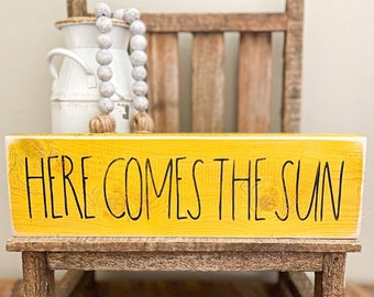 Here Comes The Sun, Summer Decor, Summer Sign, Farmhouse Decor