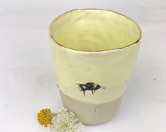 Large ceramic mug gold bumblebee