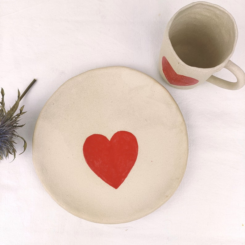 Keramik Tasse und Teller mit Herz Kindergeschirr personalisiert Bild 5