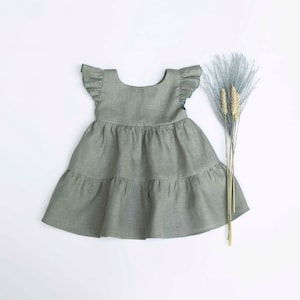 Robe à plusieurs niveaux en lin olive