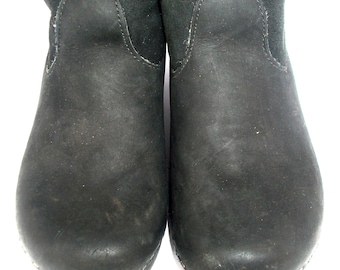 Ugglebo Sweden Handmade Black Nubuck & Suede Shearling Lined Clog Boots 6-6.5M