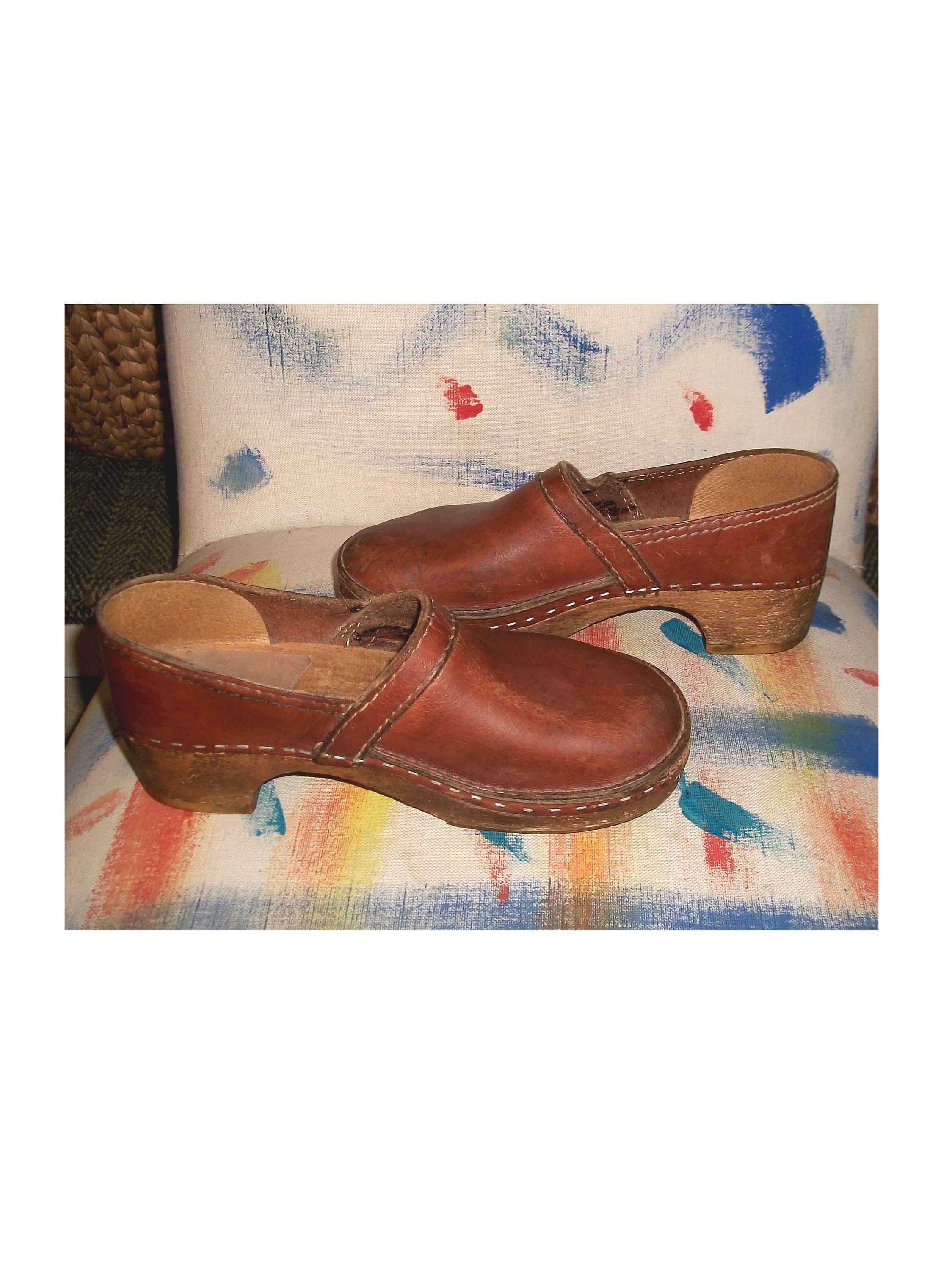 olaf daughters clogs