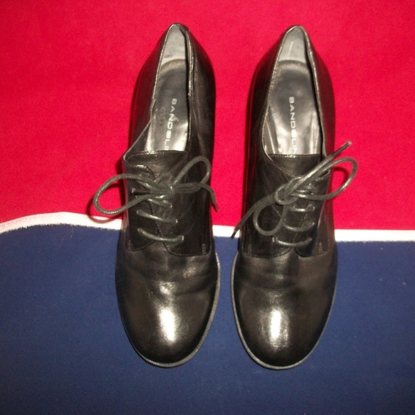 Vtg Nineties Bandolino Lace Up Heeled Black-Leather Oxfords 10M