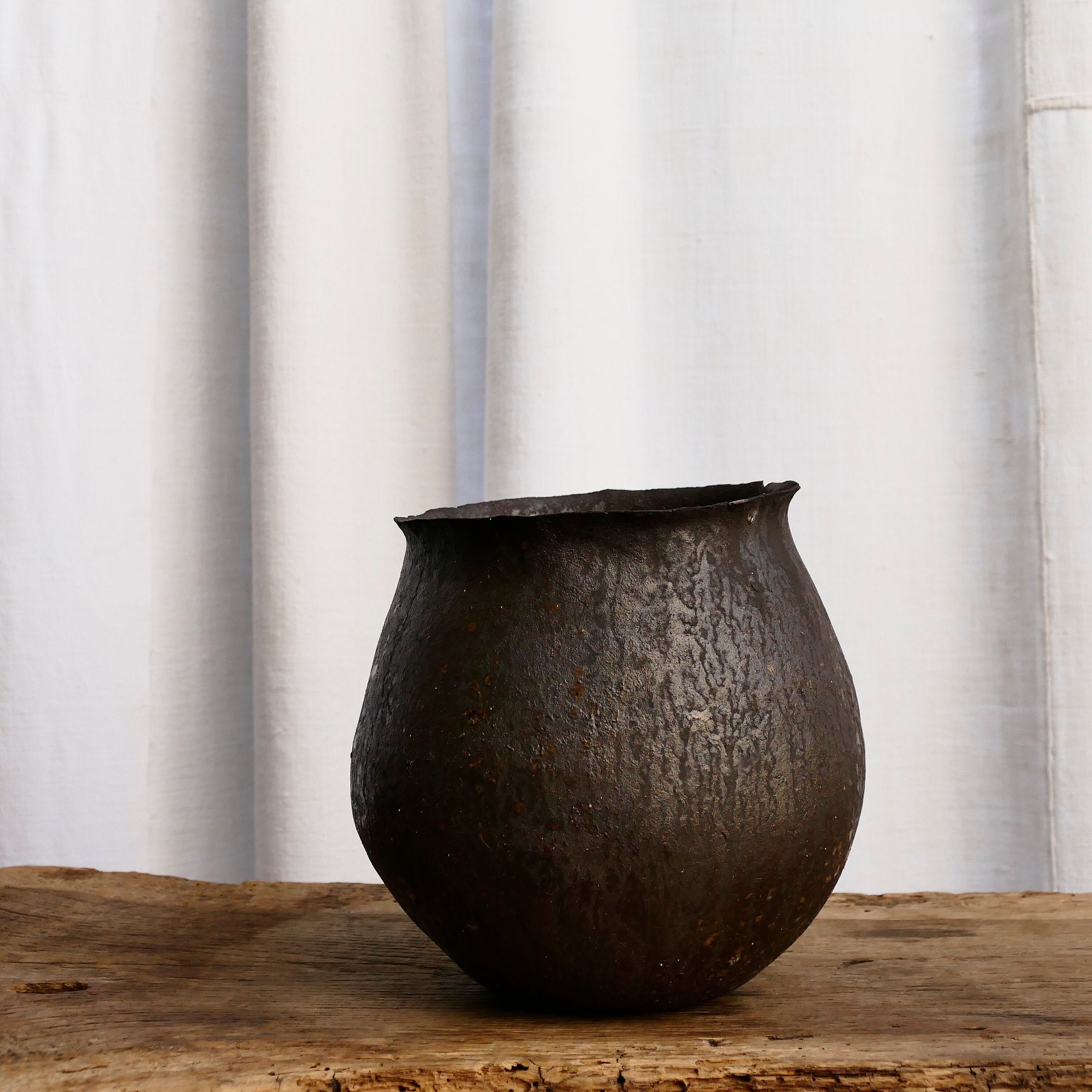 Sandstone vase modelled and enamelled with ashes Etsy