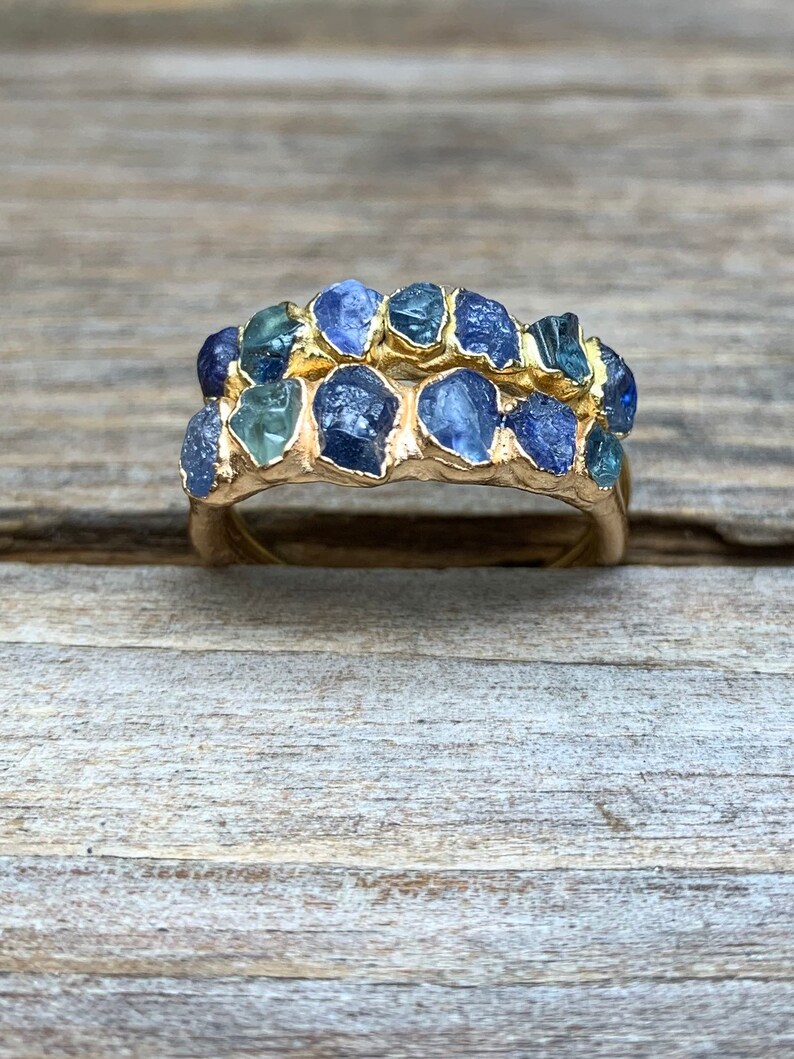 Raw sapphire ring / Blue sapphire ring / Rough gemstone ring / Etsy