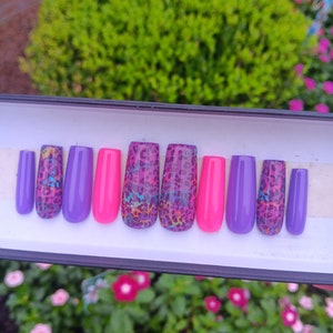 Cheetah Print Retro Press On Nails Set