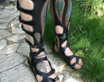 Gladiator Strappy Extendable Green Leather Sandals Size 37