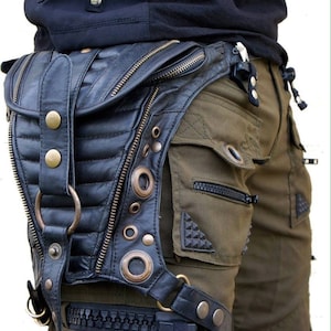 Holsterbag,moneybelt,hipbag,utilitybag,leather,strappy,adjustable,Lara Croft,psywear,biker,cyberpunk,steampunk,Burning man,