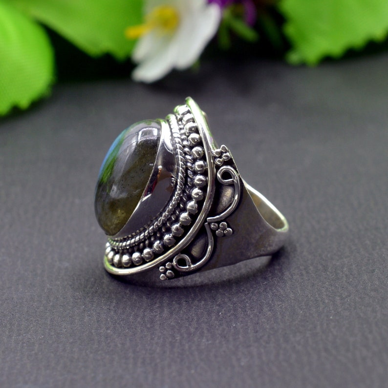 Gift For Her Blue Labradorite Ring Sterling Silver Ring Oval Gemstone Ring Labradorite Ring Dainty Ring R578 February Birthstone Ring