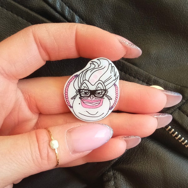 Pins Ursula Disney pins plastique fou