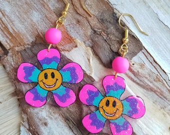 90s flower power smiley earrings