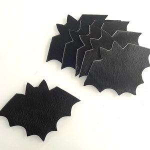 Bat Coasters Made of Cowhide 6 Pieces