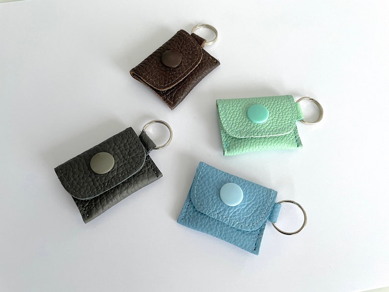 Mini-Portemonnaie aus Leder in Wunschfarbe Bild 6