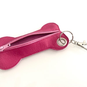 Bone-shaped poop bag with zipper