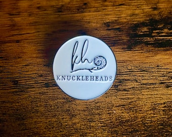 Broche en émail