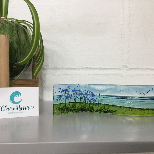 Fused glass, Cornish sea scene with agapanthus. Small Freestanding wave, 6 cm tall. Handmade in Cornwall. Free uk postage