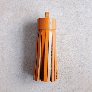 Single Tassel, tassel in cognac genuine leather