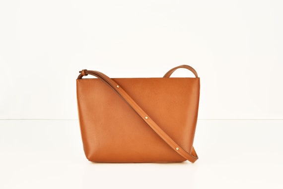 Crossbody bag, color: cognac, genuine leather
