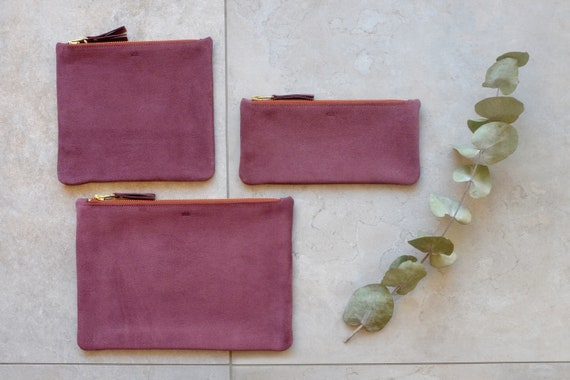 Suede Pouch pouch with zipper, wine