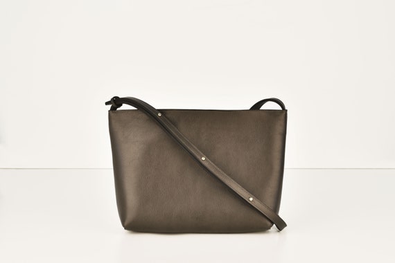 Crossbody Bag Color: Elephant Genuine Leather 