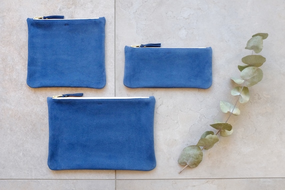 Suede Pouch pouch with zipper, azur