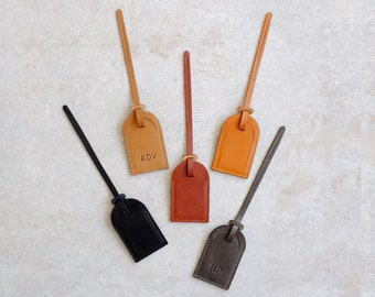 Leather luggage tag