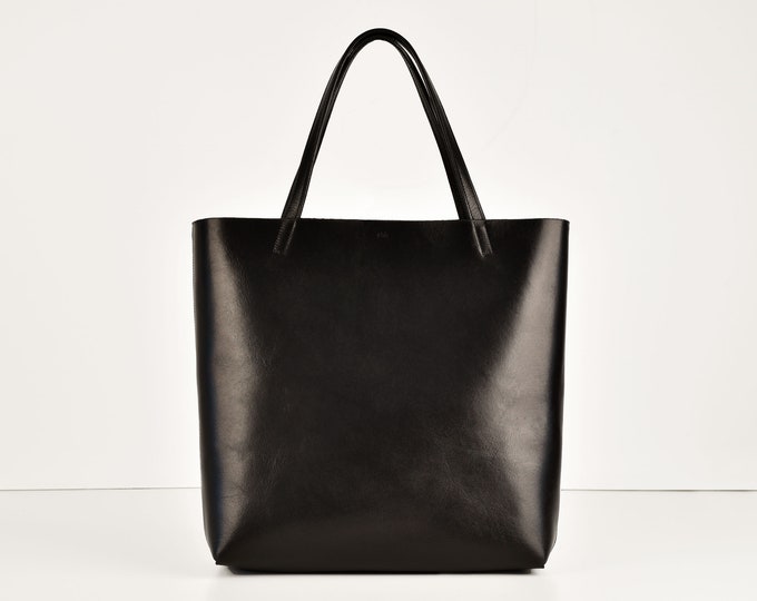 Shopping Bag in Black Genuine Leather