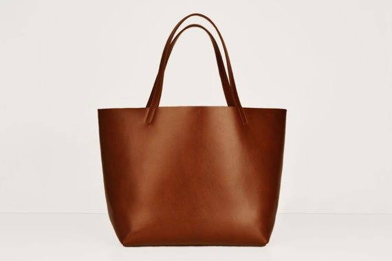 Large Tote in Chestnut, genuine leather