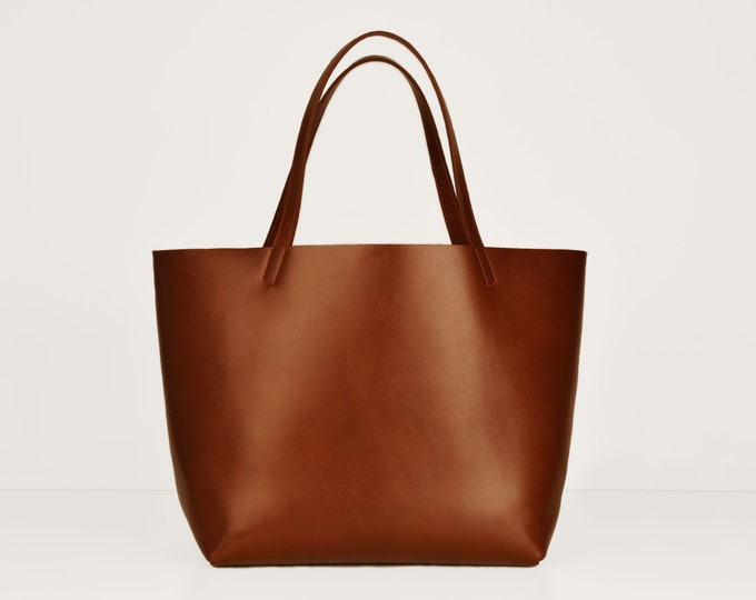 Large Tote in Chestnut, real leather