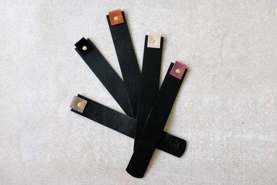 Bookmarks *personalizable* Bookmark *personalizable* Black genuine leather