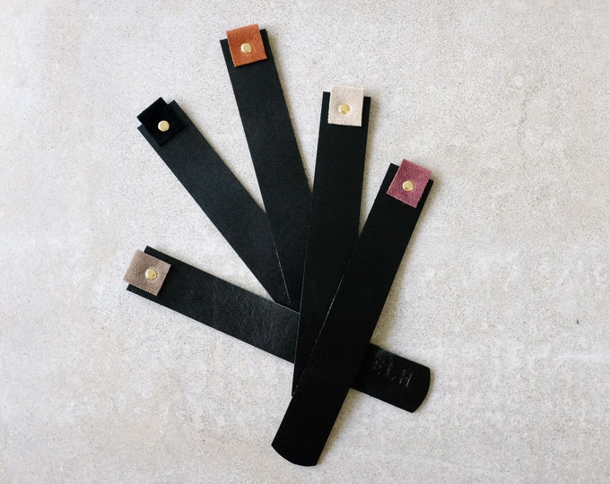 Bookmark *personalizable* Bookmark *personalizable* Black genuine leather