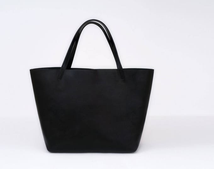 Large Tote in Black Genuine Leather