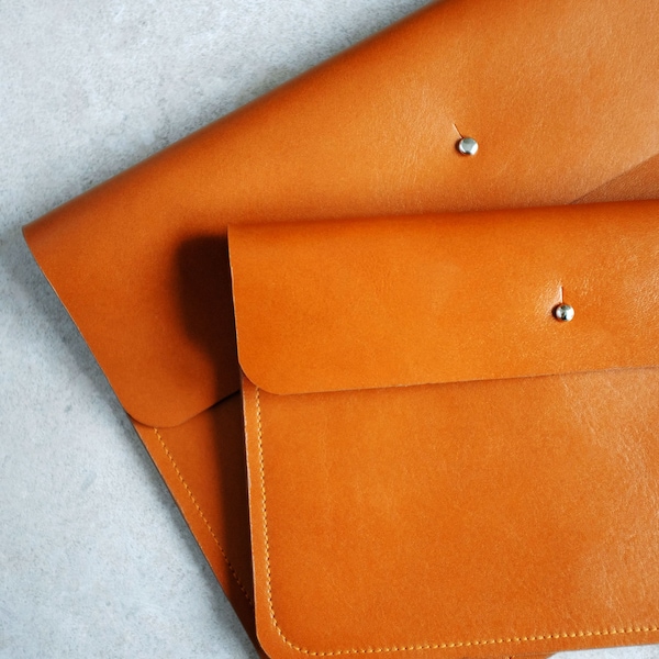 Flat bag, clutch, wallet, necessaire, document bag in cognac genuine leather