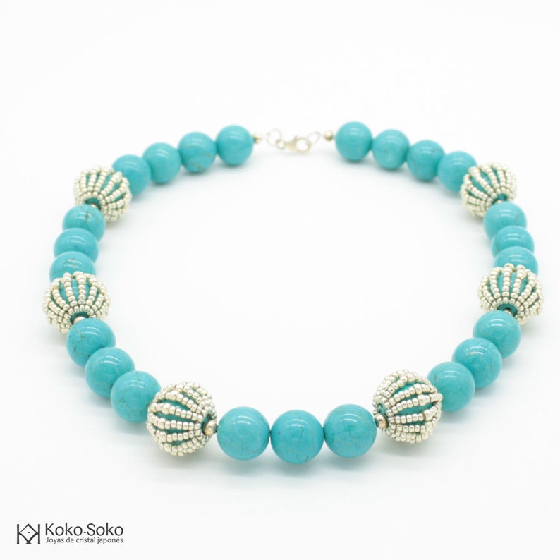 Turquoise and silver necklace