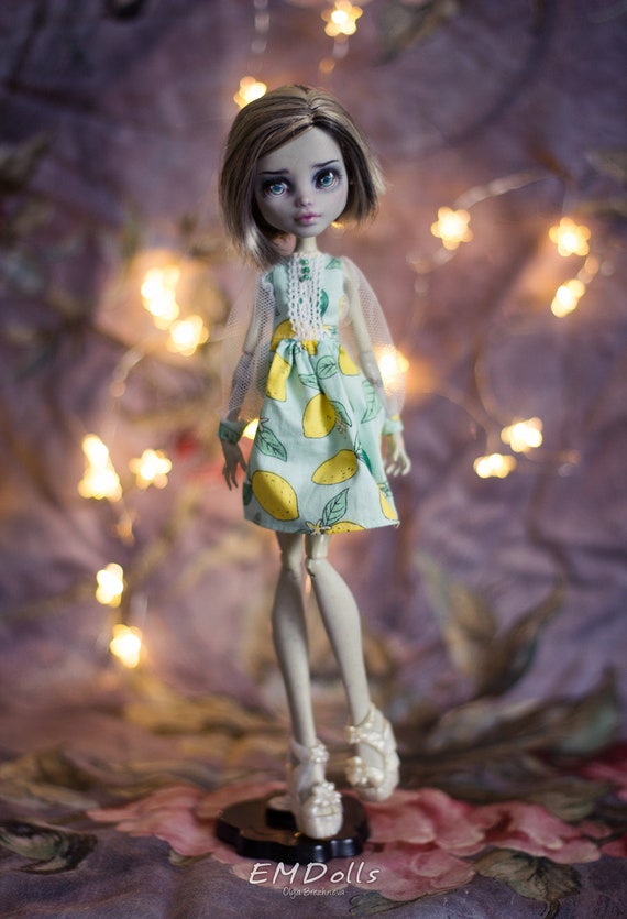 Kleidung fuer monsterhohe puppen