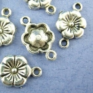 50 pendants, connectors, flower, flowers,