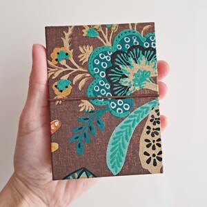 Mini Album ad organetto per Instax Mini, 18 pagine frontali, carta cotone indiana fiori, variante con tagli per foto, fatto a mano in Italia